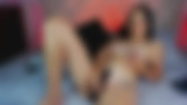 XXX chat uživo modela HollyGrey_
