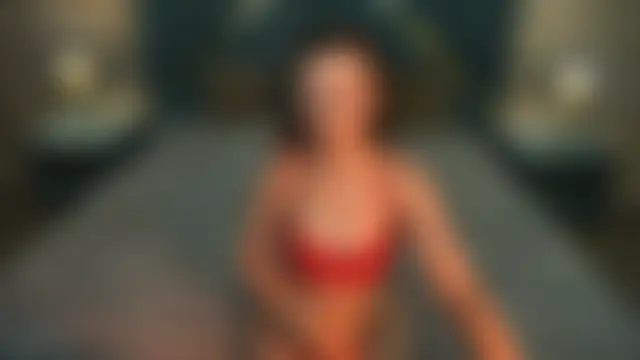 CyrenaLuxe – Naživo XXX chat