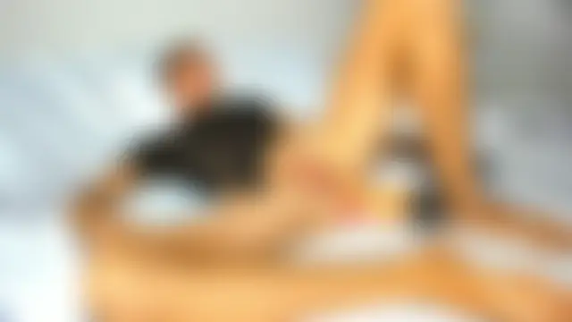 Smallnipples' Live Sex Cam Show