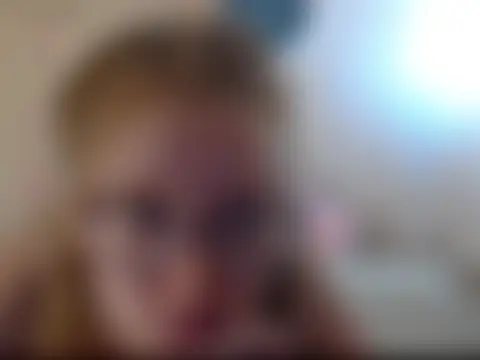 LustfulSarah's Live XXX Chat