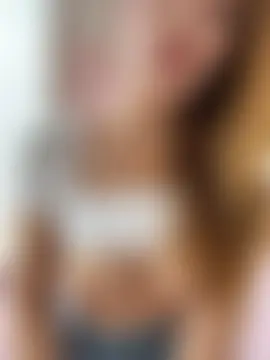 okgirl_23 élő XXX-chatje