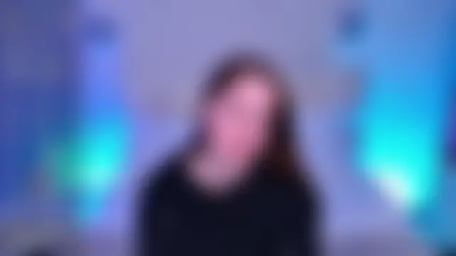 XXX chat uživo modela Elisabeth_Binder