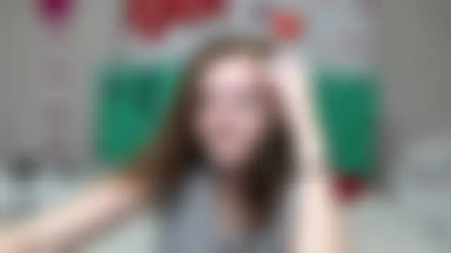 XXX chat uživo modela MeganPirs