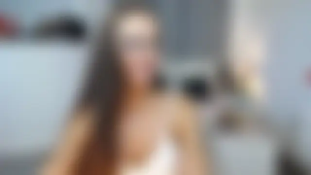 TanyaLoren22's Live Chat Room