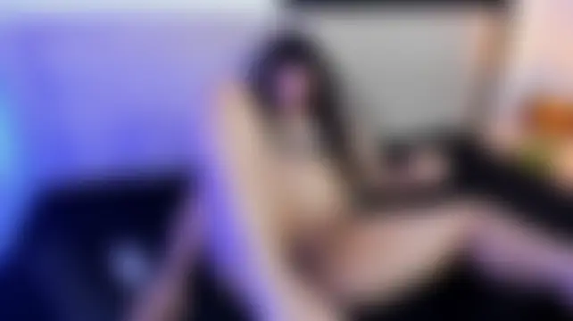 Stormi_Canniggia Show in webcam