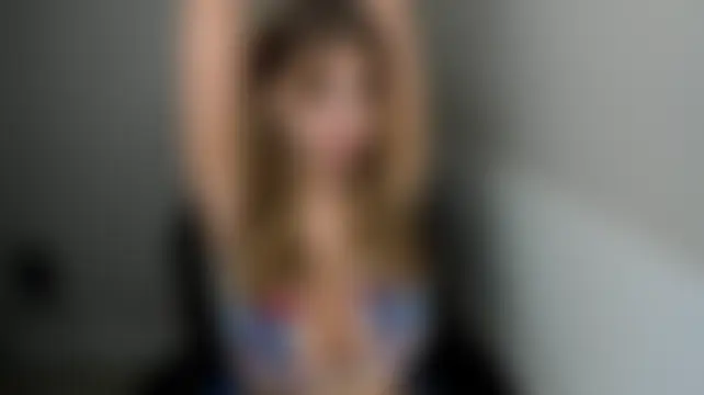 Chat +18 de JuliaBusty ao vivo