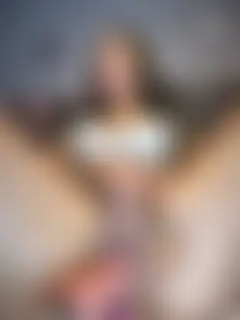 Vibe-kathy's Live XXX Chat