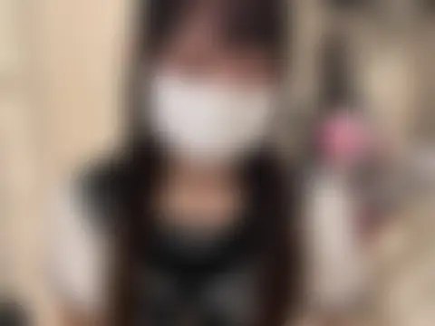 y-u-r-a-33 – Naživo XXX chat