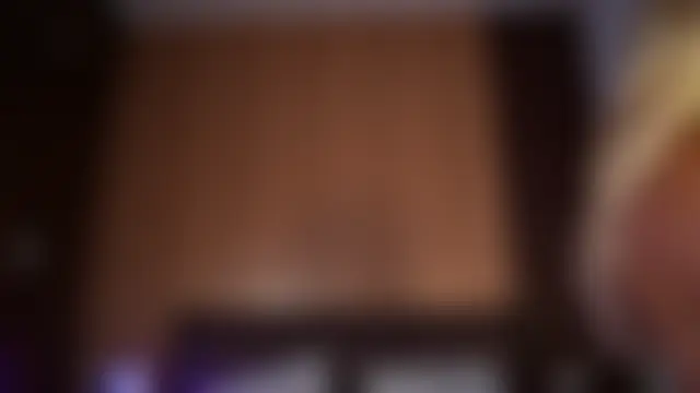 VikkiLustfull Live XXX-chat
