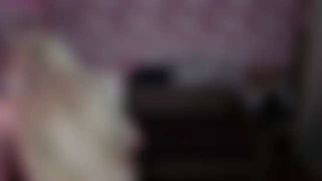 tiny_pixiee élő XXX-chatje