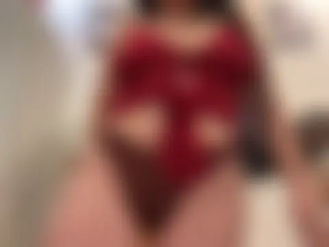 NaughtySCARLETSIN Adlı Modelin Canlı XXX Sohbeti