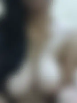 Neha8923: διαδικτυακό σόου στην κάμερα