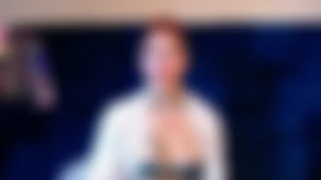 Raven_Blue_ Adlı Modelin Canlı XXX Sohbeti
