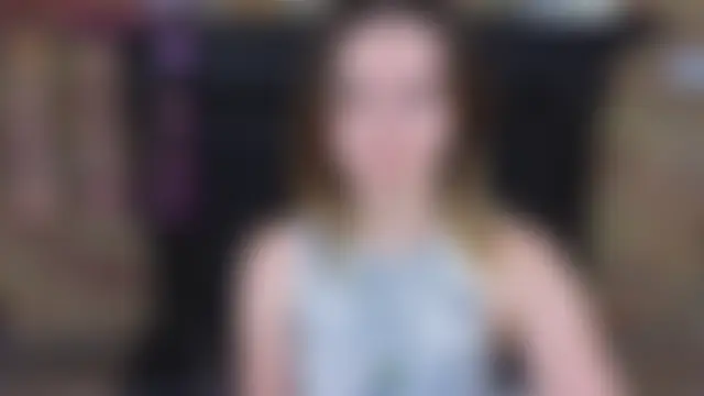 Ellie_Sunset's Live Chat Room