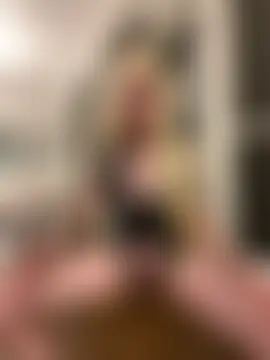 prachernadine 网络视讯表演