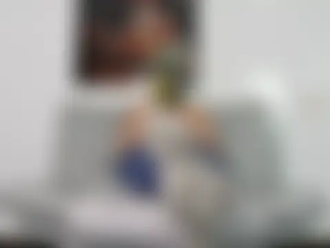 MaterFeet12ussize's Live Sex Cam Show