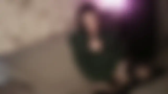 Seks show uživo modela Kira_UwU_666 na kameri