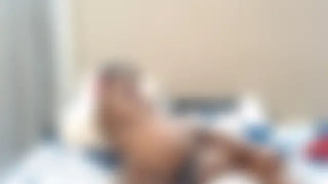 دردشة Tinnypussie الجنسية المباشرة