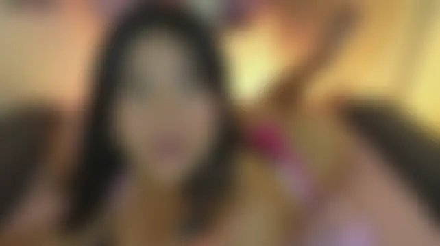 غرفة دردشة mia_roux1 المباشرة
