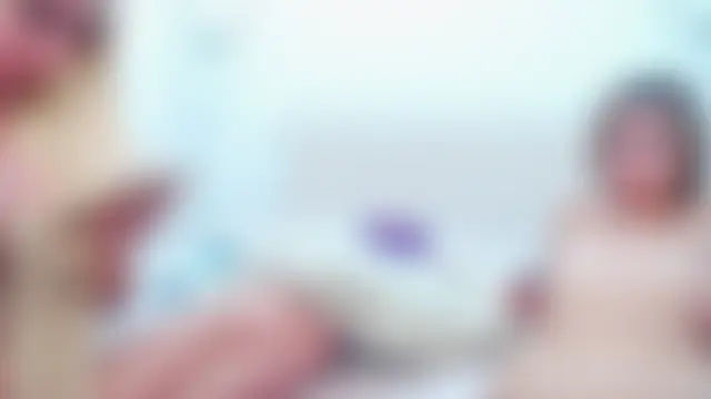 BarbieDool: απευθείας σέξι σόου στην κάμερα