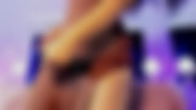 Maddysex_ 现场聊天室