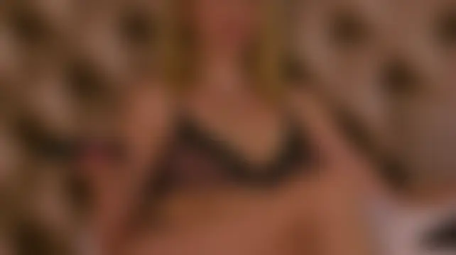 MikaellaRosse's Live XXX Chat