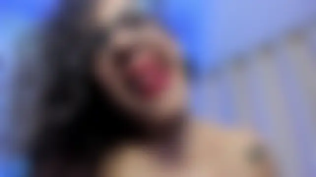 StarMilf 现场XXX聊天
