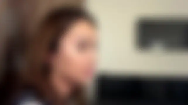 Ur_neighbor_Kira live XXX chat