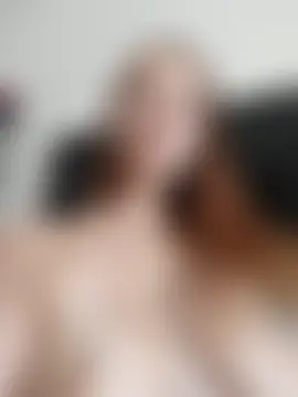 Susiee_Redd Chat XXX in diretta