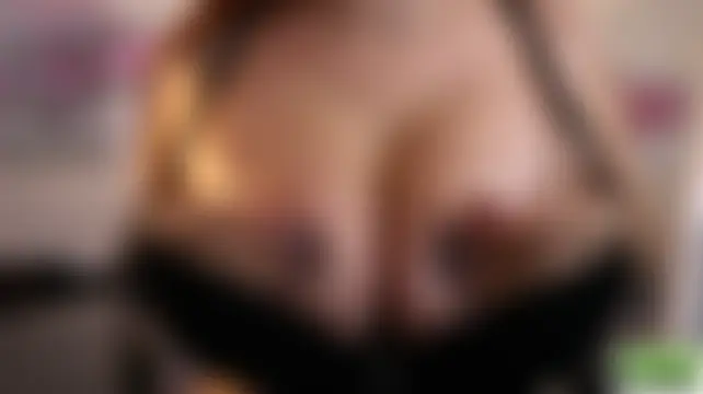 غرفة دردشة Eileen_Burton المباشرة