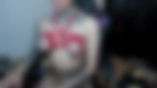 غرفة دردشة K_Intraven0us المباشرة