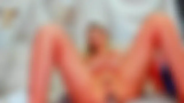 Chat XXX en directo de HaleySweet18