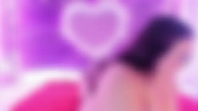Lushi_Love Adlı Modelin Canlı XXX Sohbeti