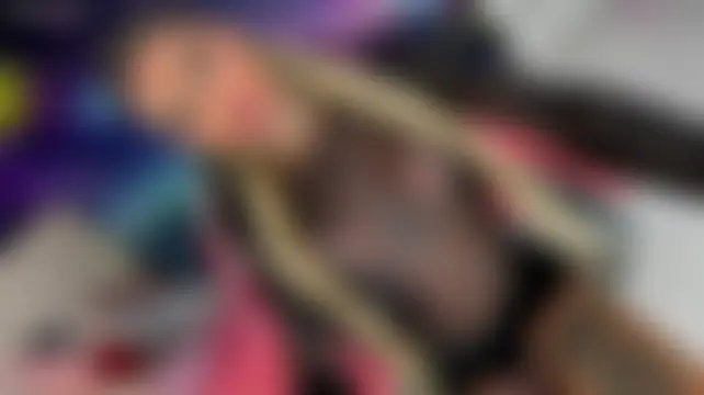 Nella_Dolls webcam show