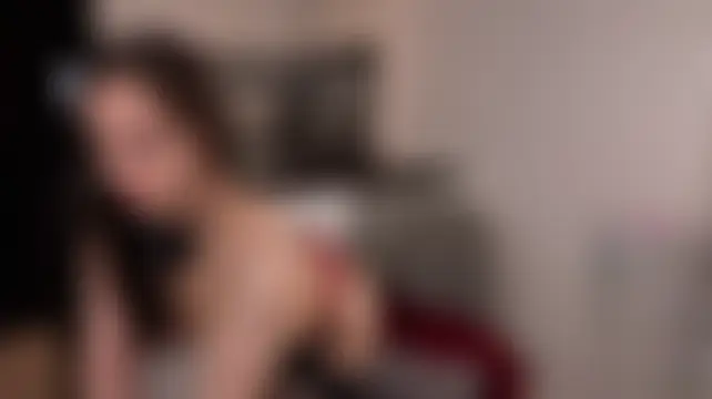 AnikaVelour Adlı Modelin Canlı Seks Kamerası Şovu