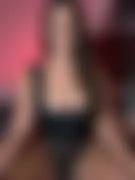 EllaMae webcam show