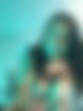 evelisse_ Adlı Modelin Canlı Sohbet Odası