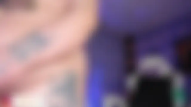 cherrybom_ – live sex-cam-show
