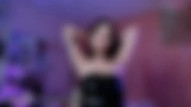 EllieHeart's Live XXX Chat