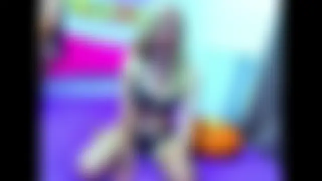 evehotty Adlı Modelin Canlı Sohbet Odası