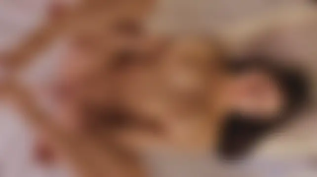 YourloveKetrin Show in webcam