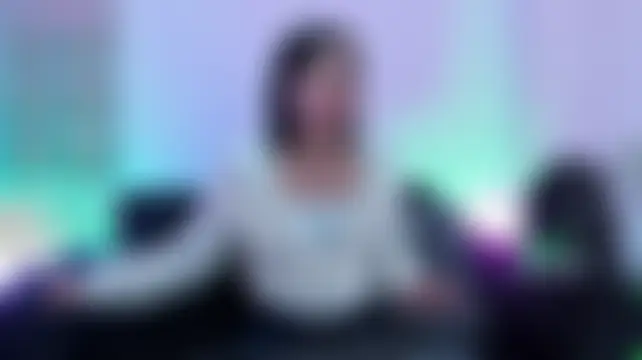 Nanda_Mendoza Adlı Modelin Canlı XXX Sohbeti