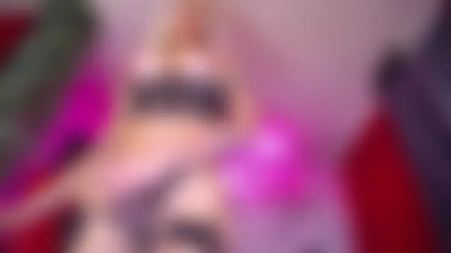 Pokazy przed kamerką – hornytsblonde