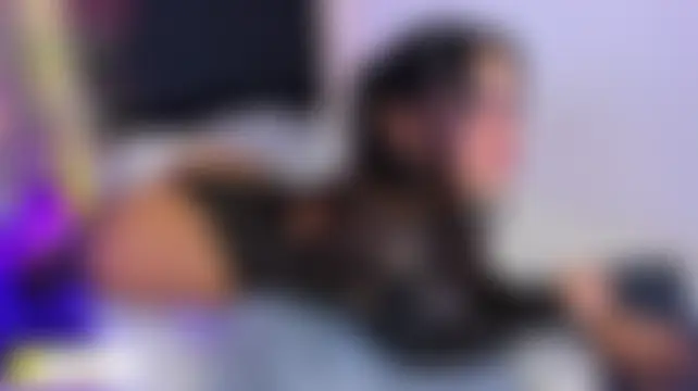 coraline_v's Live Webcam Chat