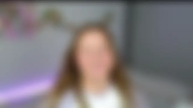 EmilyxxGraces élő chatszobája
