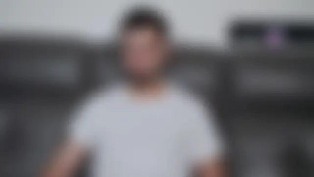 عرض كام CrazyDom1 الجنسي المباشر