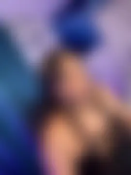 Keira_Fox31 Adlı Modelin Web Kamerası Şovu
