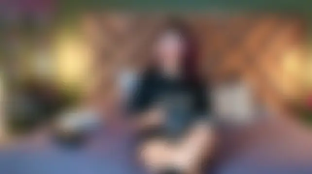Rache_Roth Adlı Modelin Canlı Sohbet Odası