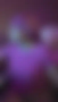 Crowned_Nyaries' Webcam Show