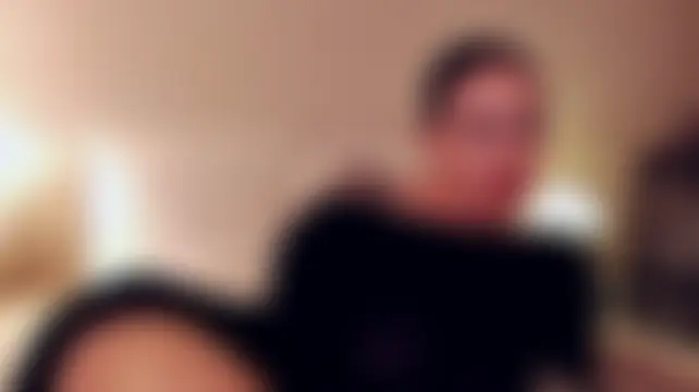 KimKhallifa Live XXX-Chat